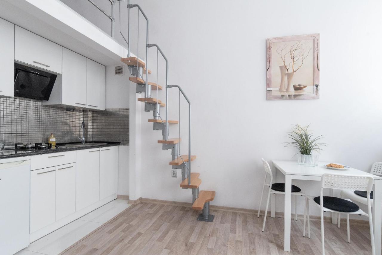 Apartament Golden Apartments- Old Town Warszawa